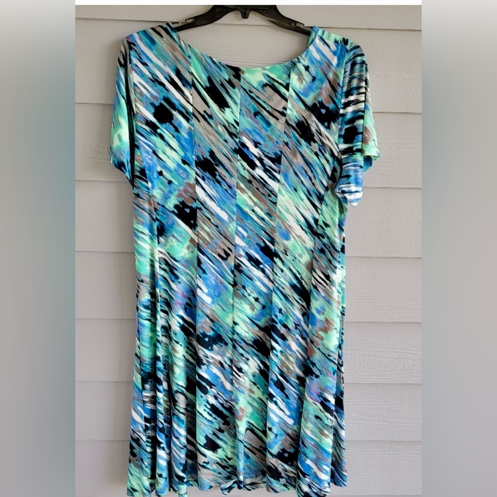 NWT💙Connected Apparel Teal and Brown Abstract Dress